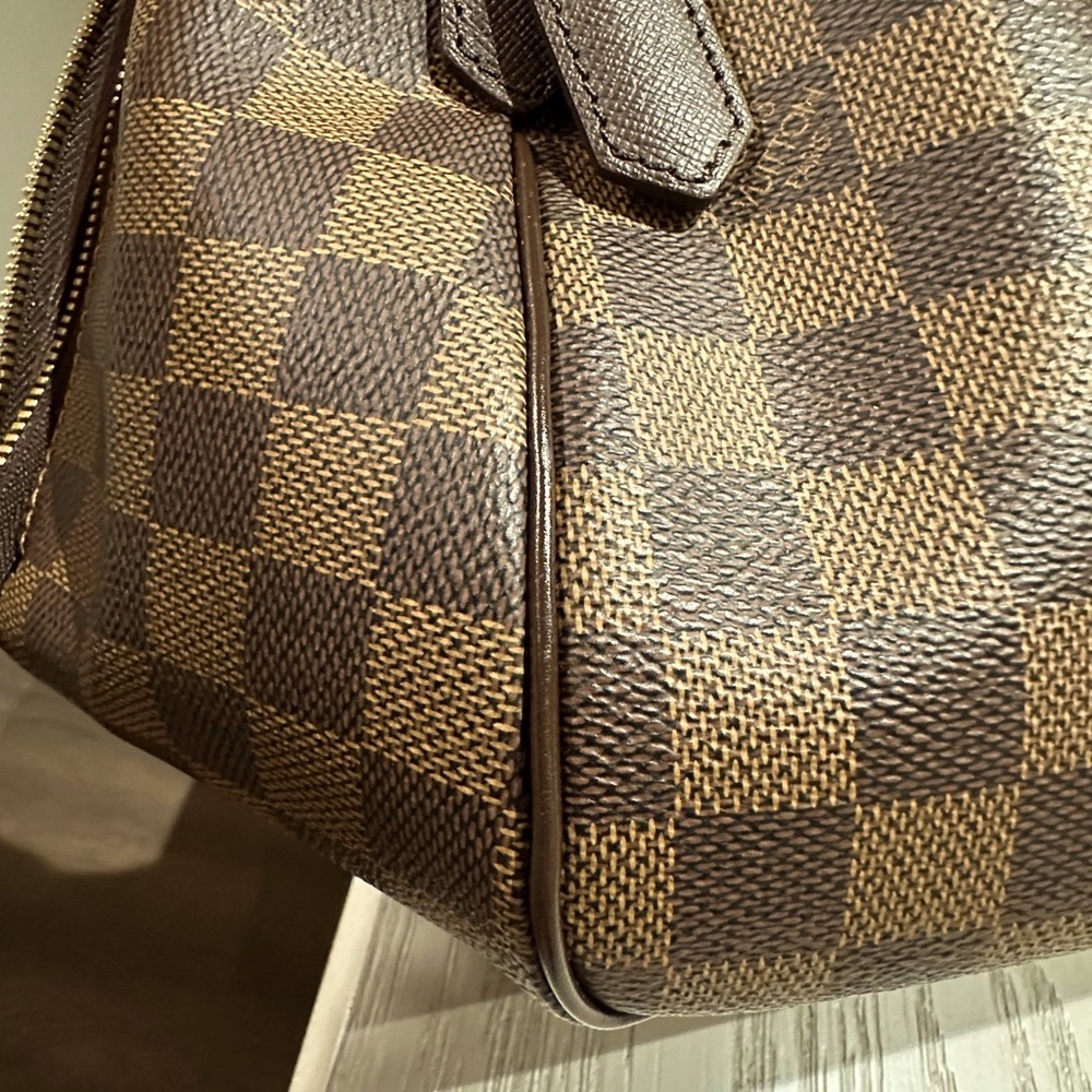❌SOLD ❌ EUC Auth Louis Vuitton Belem Damier MM Brown - Picture 6 of 14
